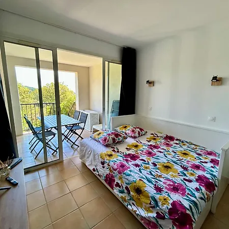 Les Restanques 2036 Rez Jardin Jonquilles * Grimaud